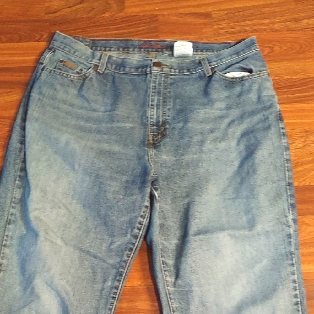 Eddie Bauer Jeans - Picture 2 of 6